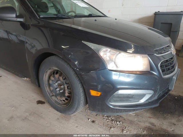 صورة 6 لـ 2015 Chevrolet CRUZE LS AUTO