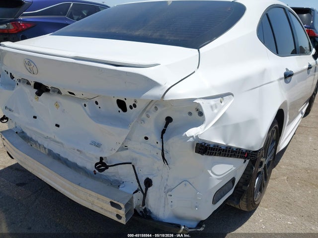 2025 Toyota CAMRY SE photo 6