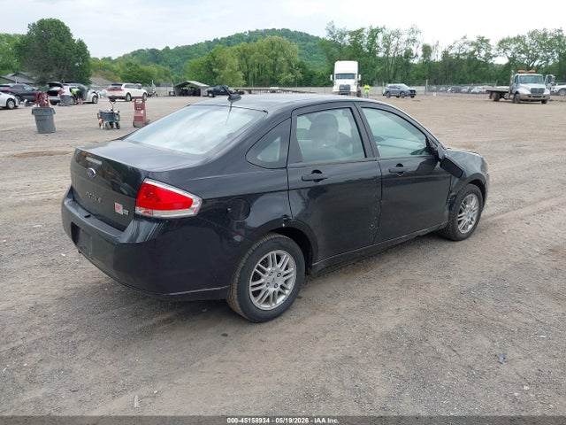 2010 FORD FOCUS SE — фото 4