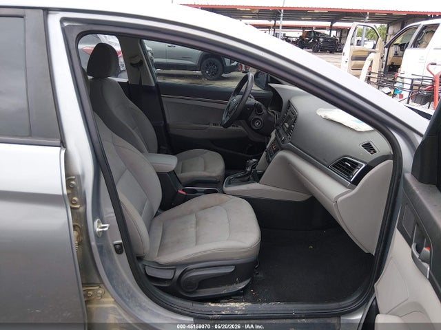 2017 Hyundai ELANTRA SE 照片 5