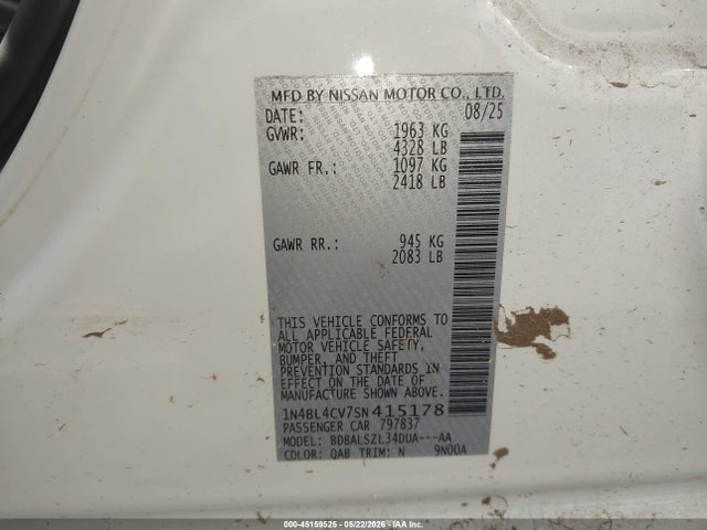 2025 Nissan ALTIMA SR FWD photo 9