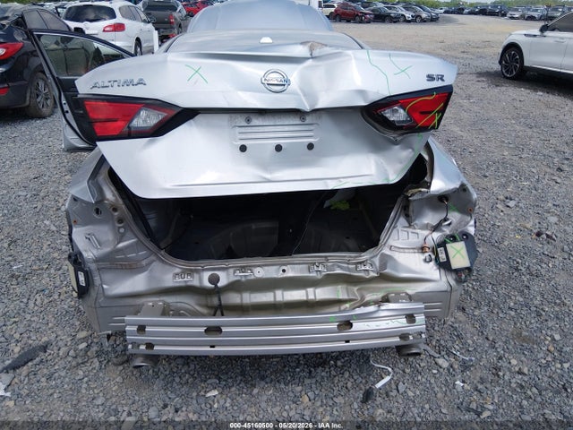 2022 Nissan ALTIMA SR FWD 照片 6