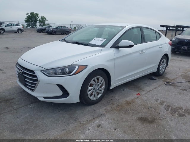 صورة 2 لـ 2017 Hyundai ELANTRA SE