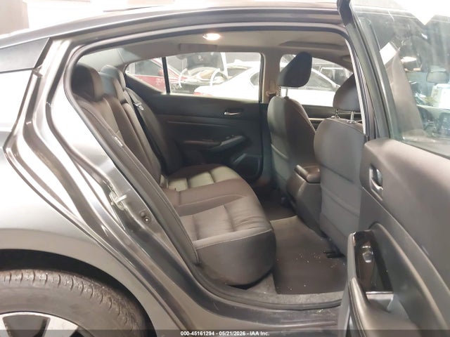 2021 NISSAN ALTIMA SV INTELLIGENT AWD 8