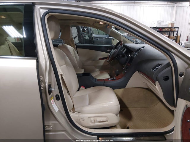 صورة 5 لـ 2012 Lexus ES 350