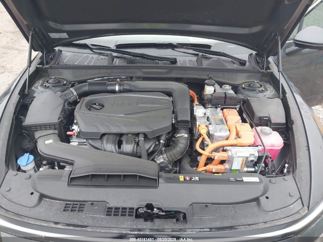 صورة 10 لـ 2025 Hyundai SONATA HYBRID LIMITED