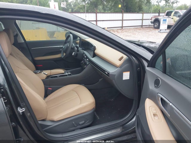 صورة 5 لـ 2025 Hyundai SONATA HYBRID LIMITED