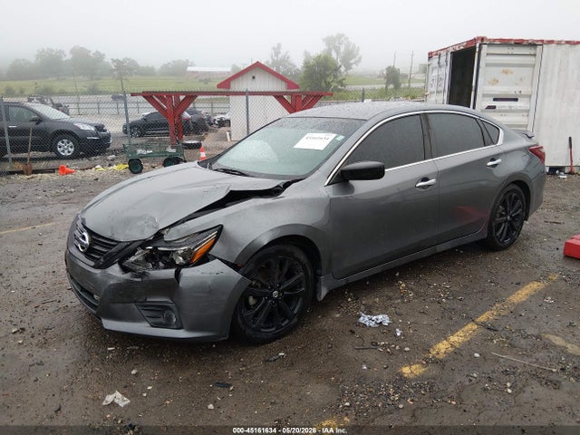 2018 Nissan ALTIMA 2.5 SR 照片 2