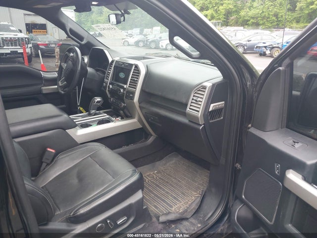 2016 FORD F-150 LARIAT photo 5