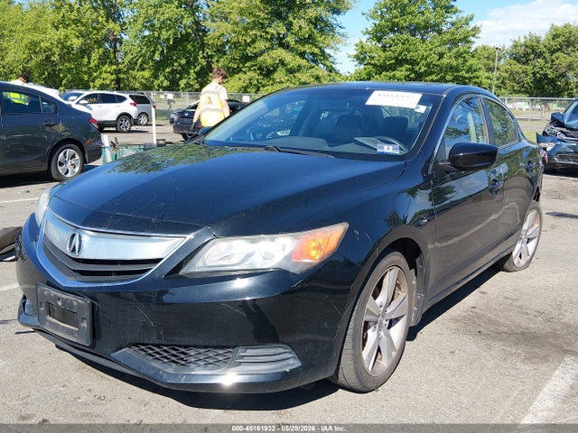 2015 Acura ILX 2.0L 照片 2