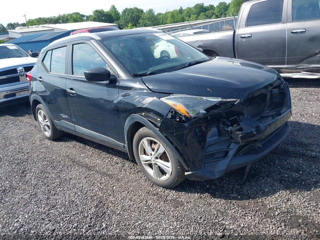 2018 NISSAN KICKS S