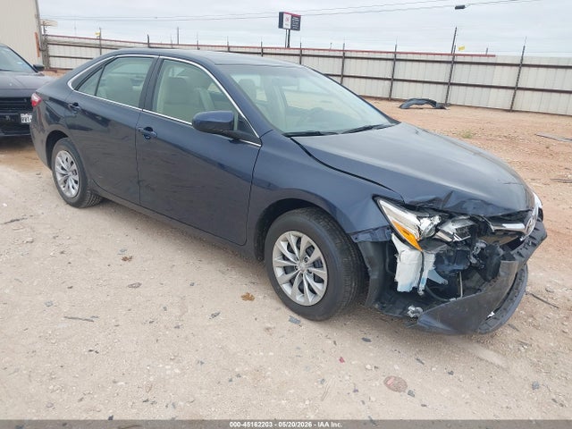 2017 TOYOTA CAMRY LE