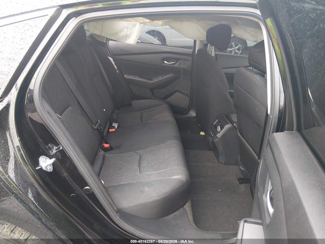 صورة 8 لـ 2025 Honda ACCORD LX