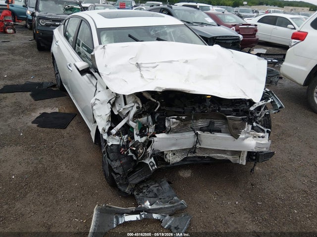 صورة 6 لـ 2023 Nissan ALTIMA SV INTELLIGENT AWD
