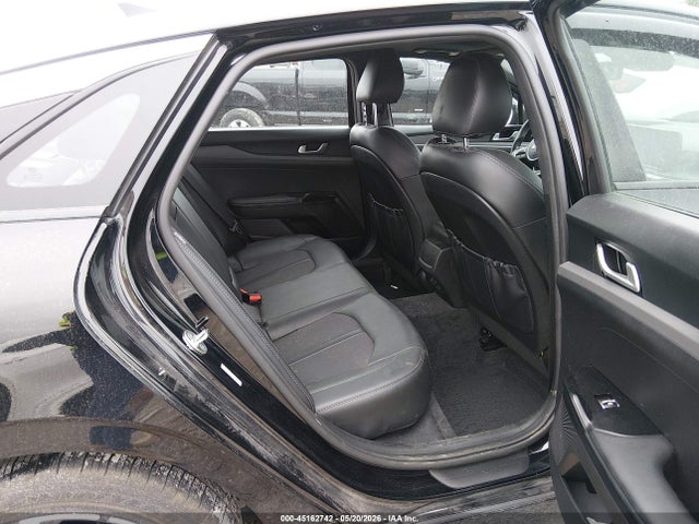 2021 KIA K5 GT-LINE photo 8
