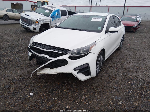 صورة 2 لـ 2020 KIA FORTE FE