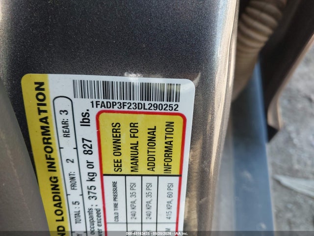 صورة 9 لـ 2013 FORD FOCUS SE