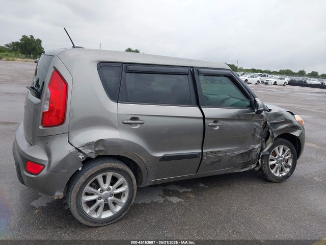 2012 KIA SOUL + thumbnail 17