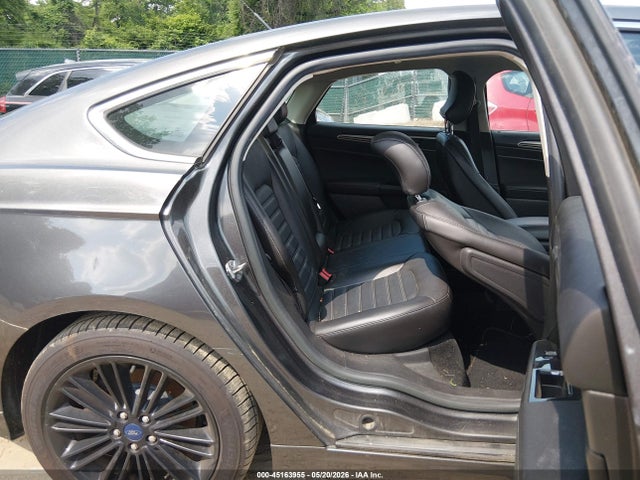 FORD FUSION SE - 8
