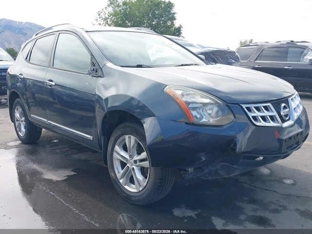 2015 NISSAN ROGUE S