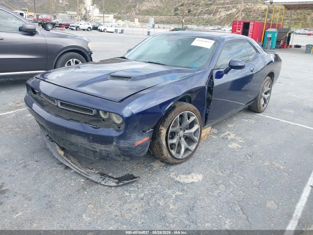 2015 Dodge CHALLENGER SXT 照片 2