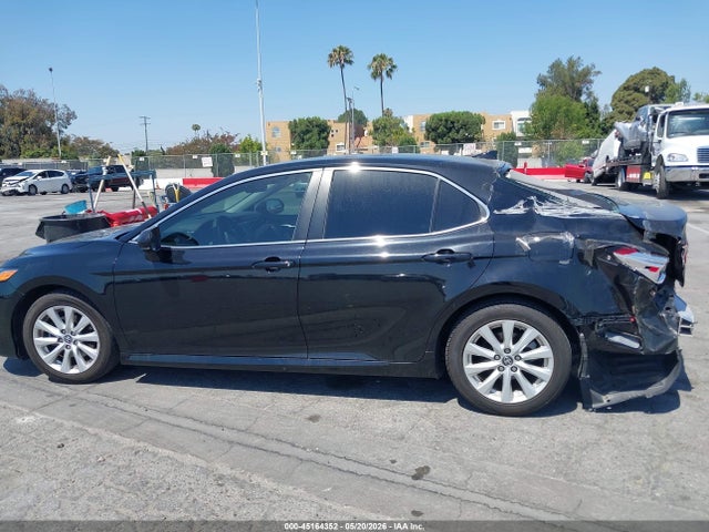 صورة مصغرة 14 لـ 2019 Toyota CAMRY LE