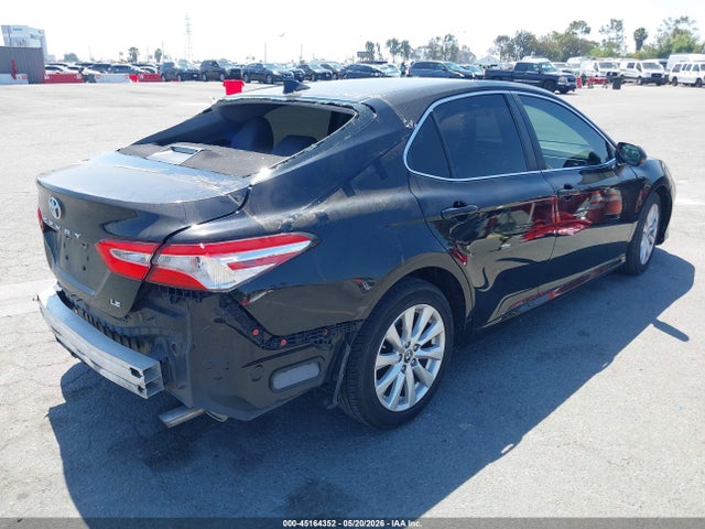 2019 Toyota CAMRY LE — фото 4