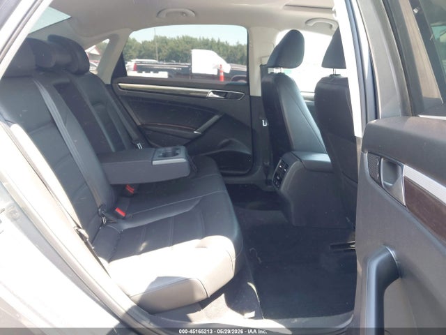 صورة 8 لـ 2016 Volkswagen PASSAT 1.8T SE