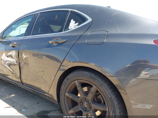 صورة 6 لـ 2015 Acura TLX V6 TECH