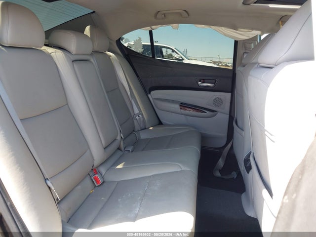 صورة 8 لـ 2015 Acura TLX V6 TECH
