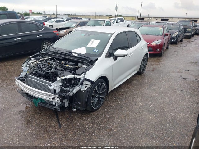 2021 Toyota COROLLA XSE photo 2
