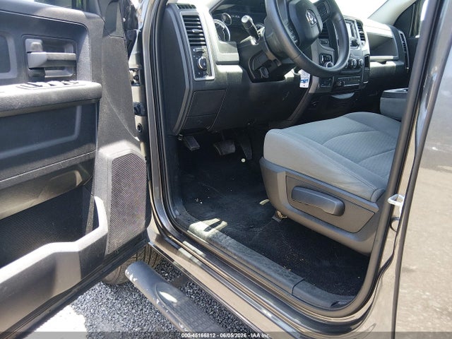 صورة 10 لـ 2016 RAM 1500 EXPRESS