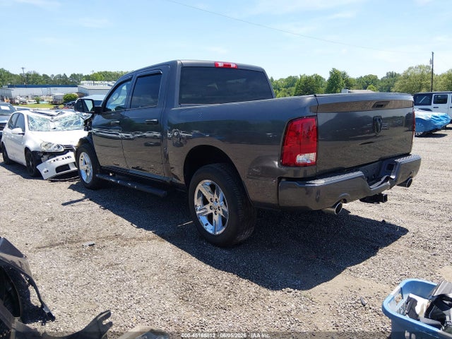 صورة 3 لـ 2016 RAM 1500 EXPRESS
