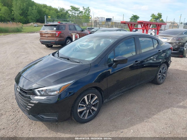 2025 Nissan VERSA 1.6 SV 照片 2