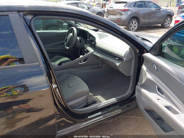 2023 Hyundai ELANTRA SEL 照片 5