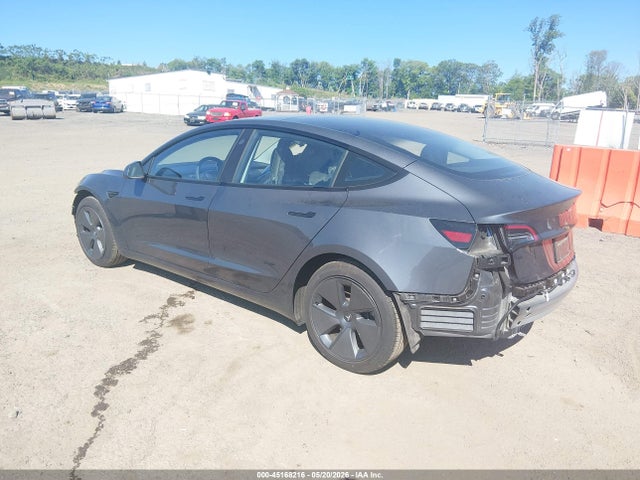 2023 Tesla MODEL 3 REAR-WHEEL DRIVE — фото 3