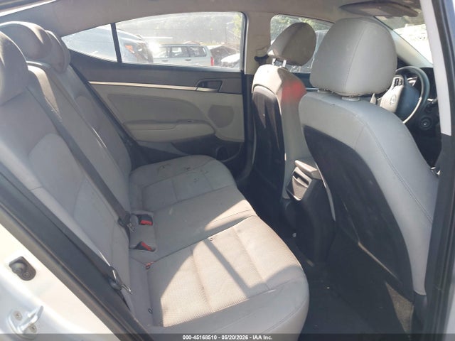 2017 Hyundai ELANTRA SE — фото 8