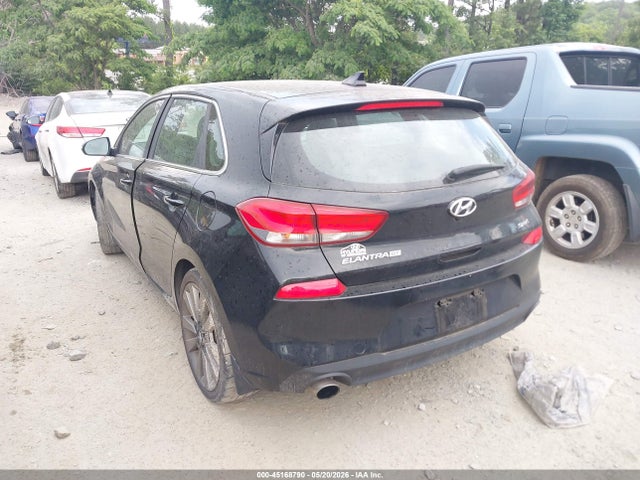 2018 Hyundai ELANTRA GT SPORT 照片 3
