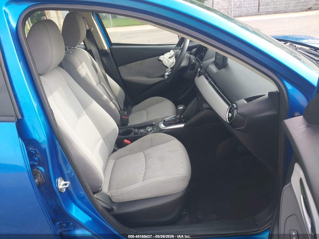 صورة 5 لـ 2019 Toyota YARIS LE
