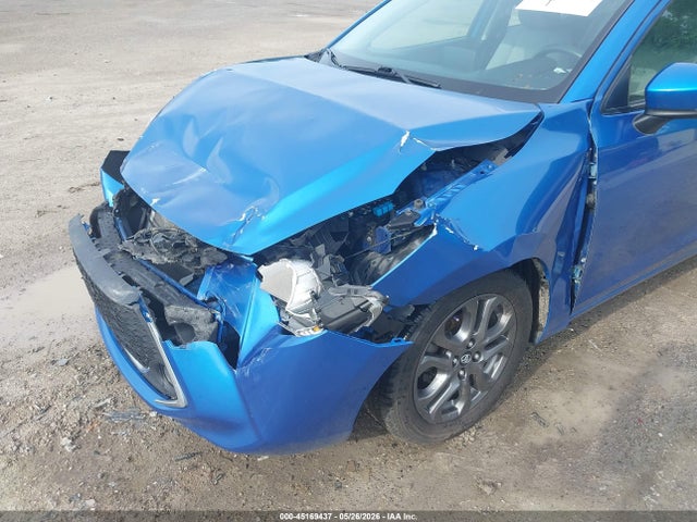صورة 6 لـ 2019 Toyota YARIS LE