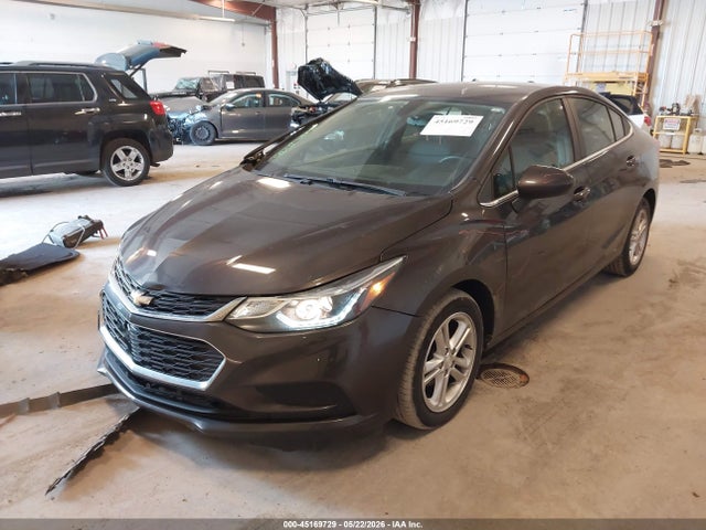 2017 Chevrolet CRUZE LT AUTO 照片 2