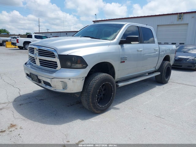 2014 RAM 1500 BIG HORN 照片 2