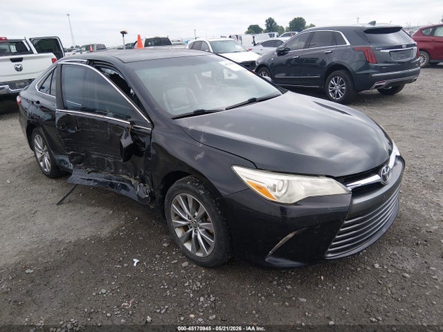 2017 TOYOTA CAMRY XLE