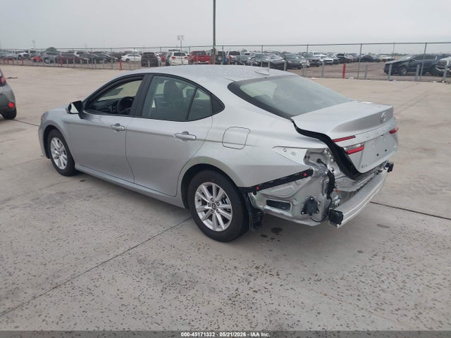 صورة 3 لـ 2026 Toyota CAMRY LE