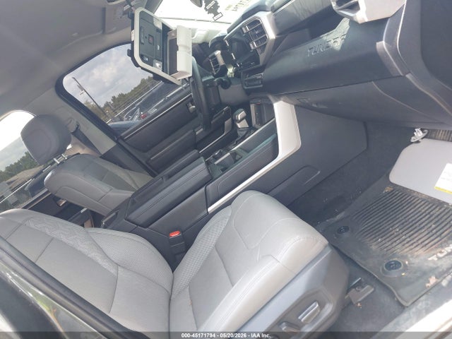 صورة 5 لـ 2024 Toyota TUNDRA SR5