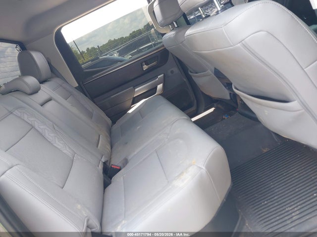 صورة 8 لـ 2024 Toyota TUNDRA SR5