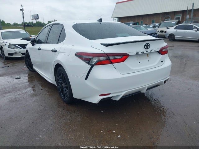 2021 Toyota CAMRY SE NIGHTSHADE EDITION photo 3