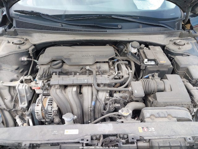 صورة 10 لـ 2023 Hyundai ELANTRA SEL
