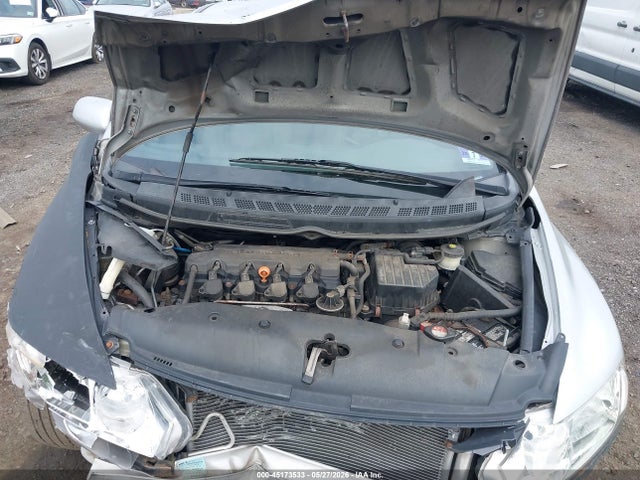 2010 Honda CIVIC LX 照片 10