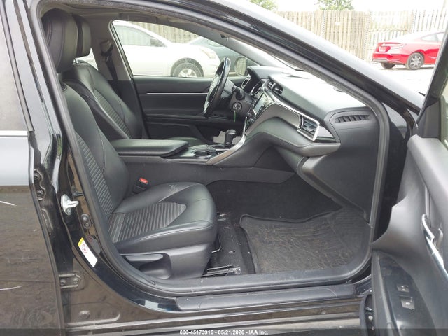 صورة 5 لـ 2018 Toyota CAMRY SE